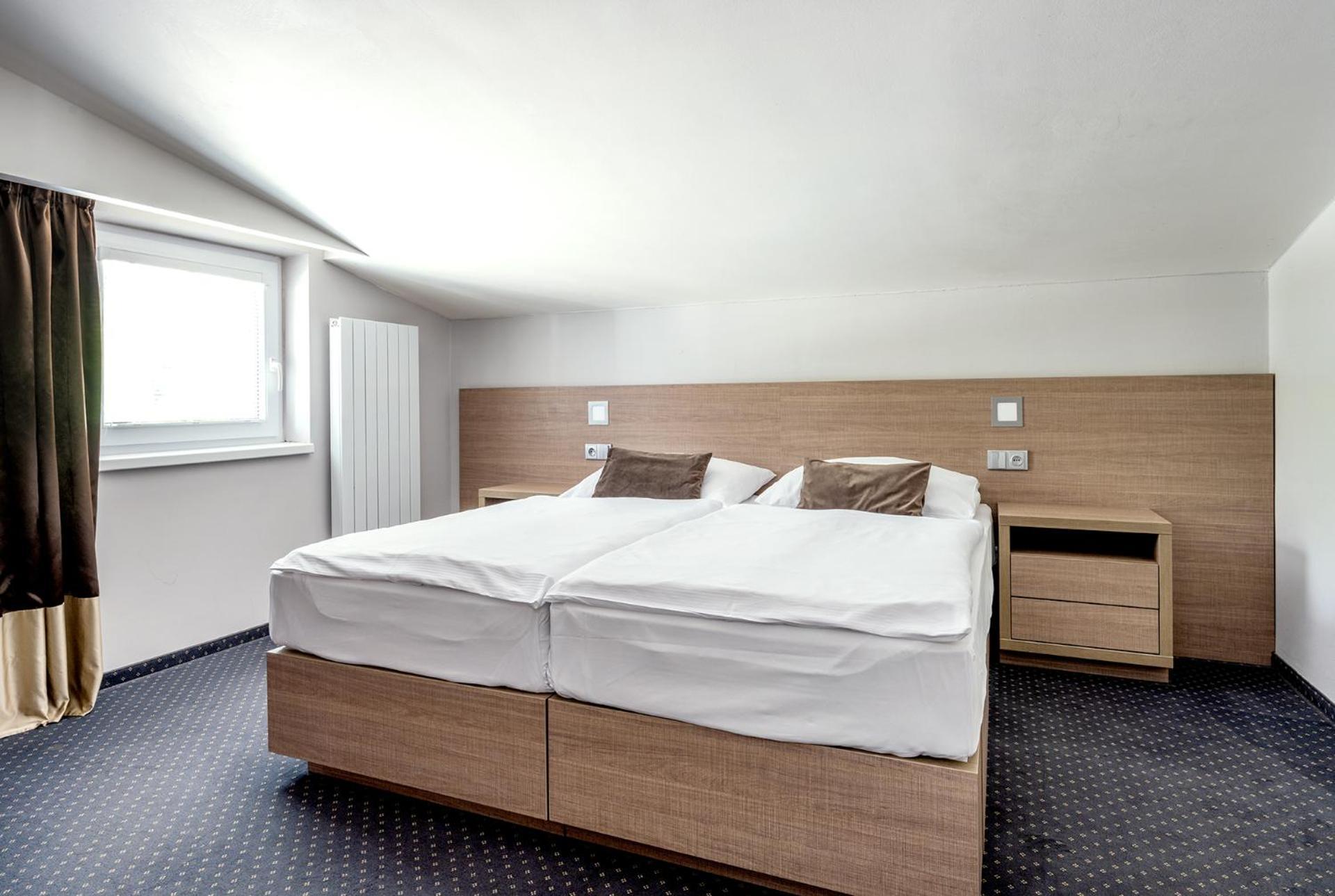 Hotel Jezerka Seč Eksteriør billede